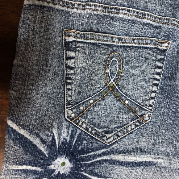 Apollo jeans Capri sequins rhinestones  embellished side buttons closure.17/18 - Picture 4 of 6